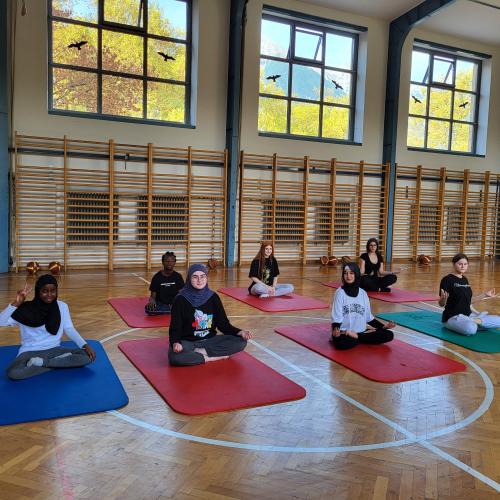 Yoga4