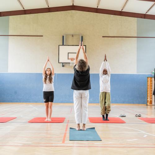 Yoga4